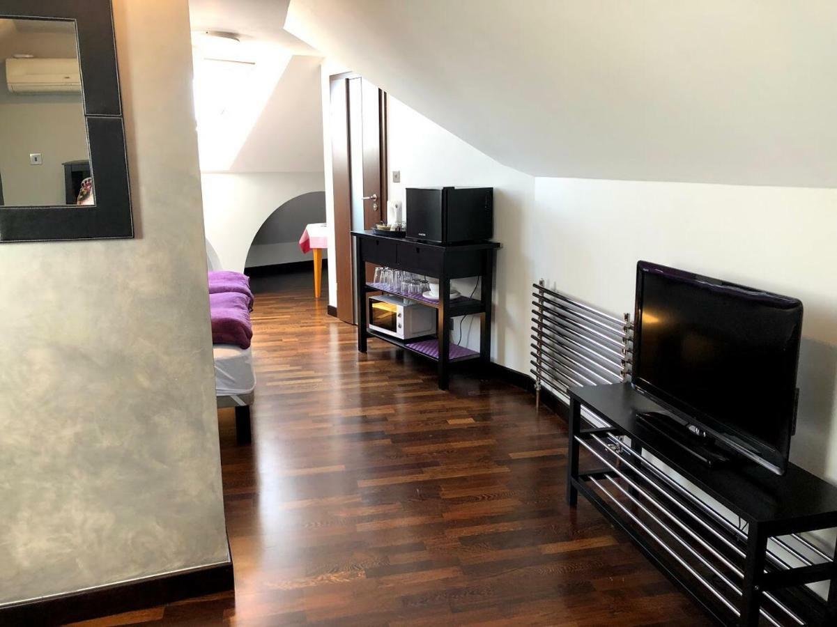 Arkada Wadowice Apartment Bagian luar foto