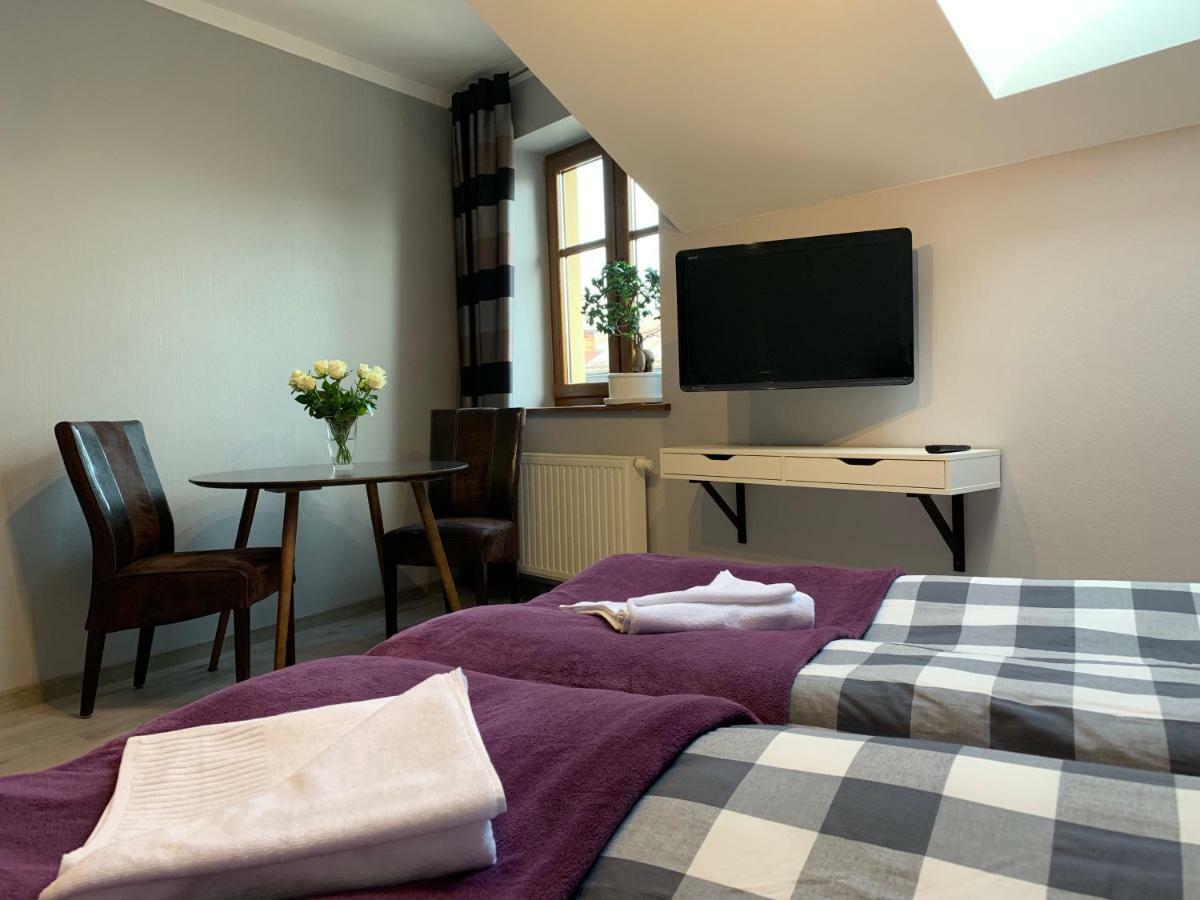 Arkada Wadowice Apartment Bagian luar foto