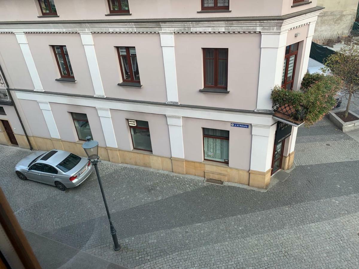Arkada Wadowice Apartment Bagian luar foto